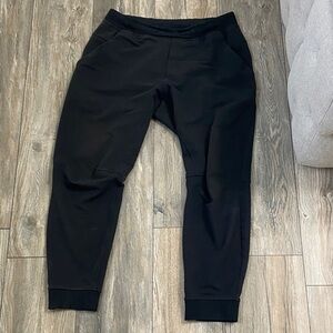 Lululemon intent jogger 28 inseam medium